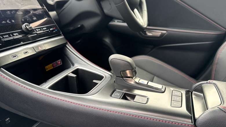 Lexus LBX 1.5 Premium Plus 5dr E-CVT Hybrid Hatchback